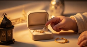 ذهب الطفولة: أول حلق، أول هدية، وأول ذكرى