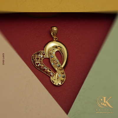 قلادة ذهبية - لواحة